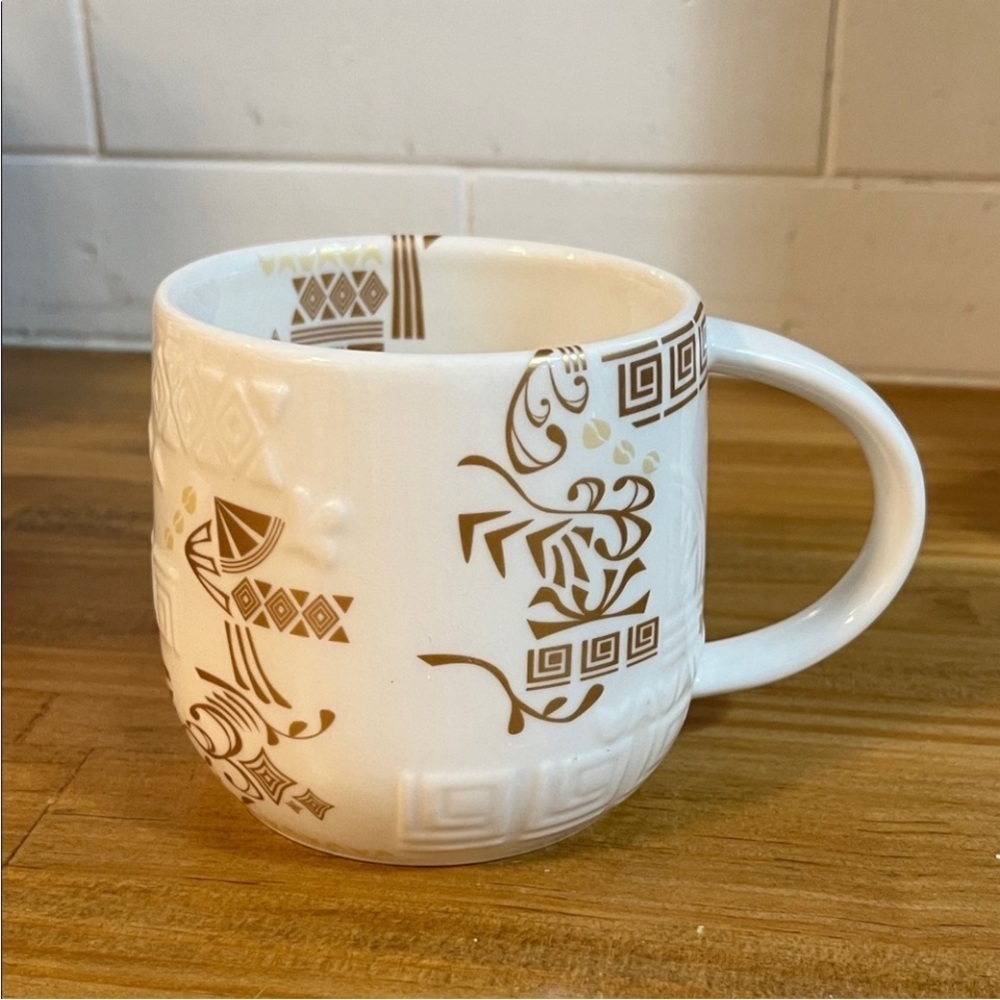 2012 Starbucks Three Regions Aztec White & Gold Leaf Bone China Coffee Tea Mug
